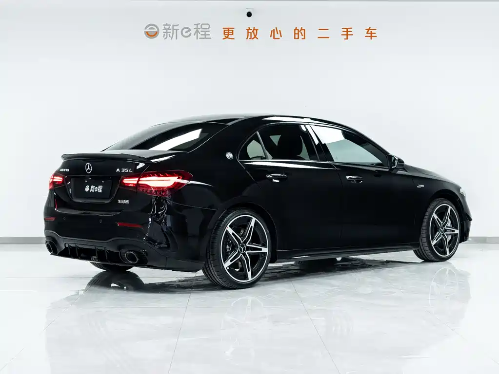 Mercedes-Benz A-Class AMG 2025 facelift AMG A 35 L 4MATIC купить на сайте DeffCars