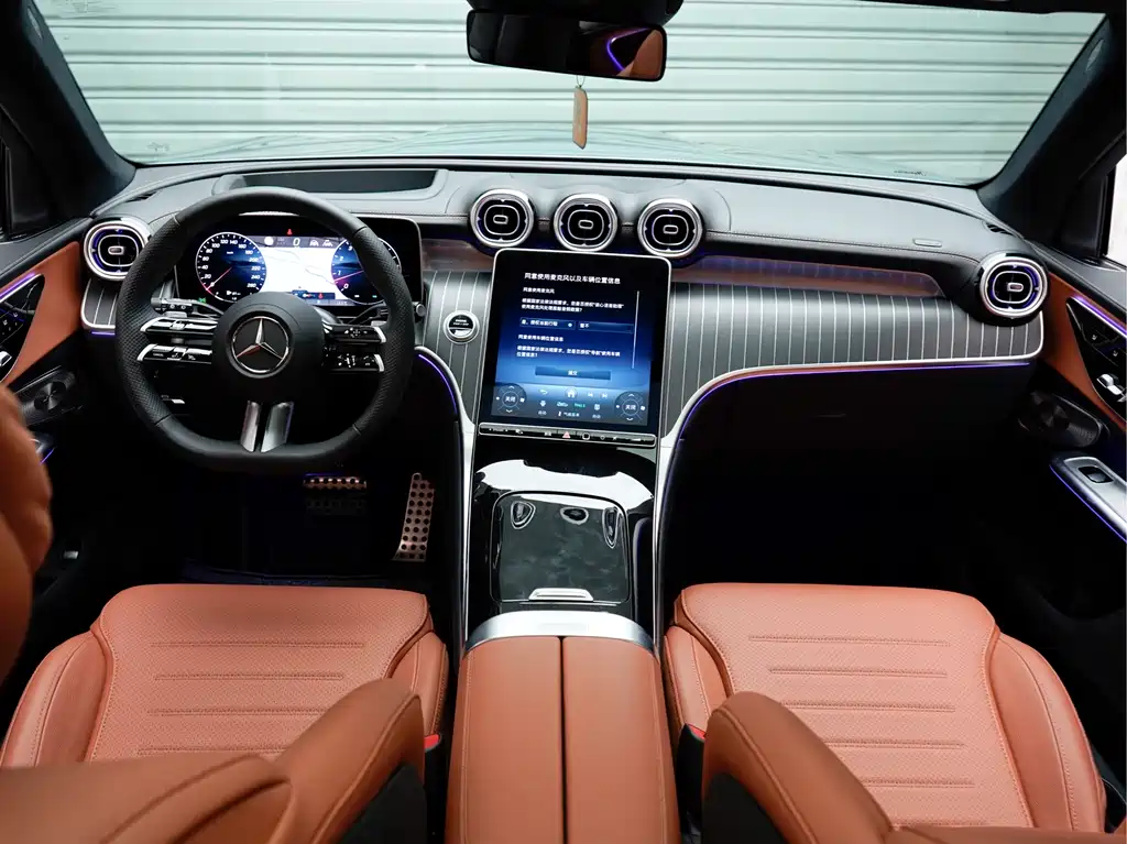 Mercedes-Benz GLC 2025 GLC 300 L 4MATIC luxury model 5 seats купить на сайте DeffCars