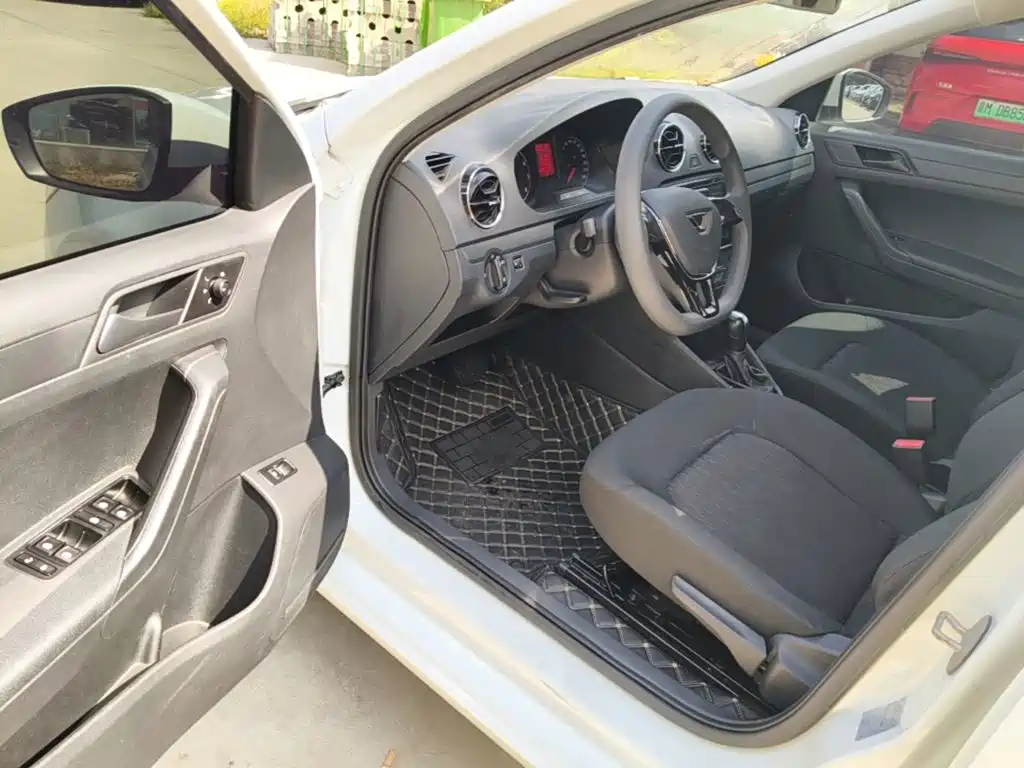 Jetta VA3 2021 1.5L automatic upward life version купить на сайте DeffCars