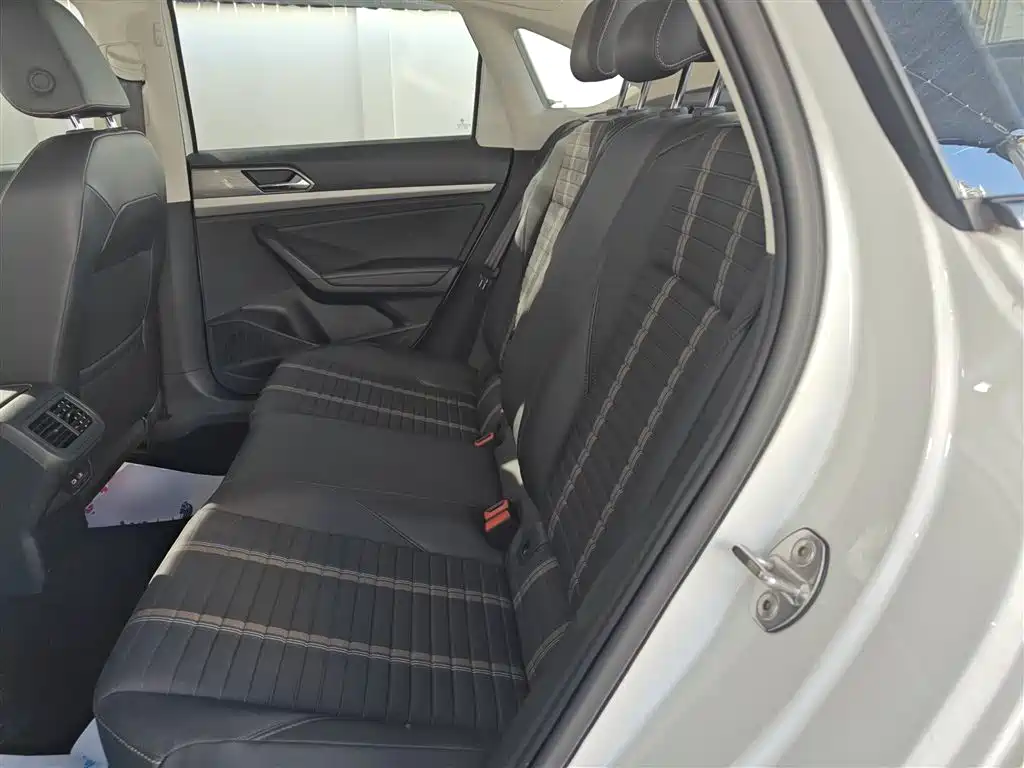 Lavida 2022 280TSI DSG Comfort Edition купить на сайте DeffCars