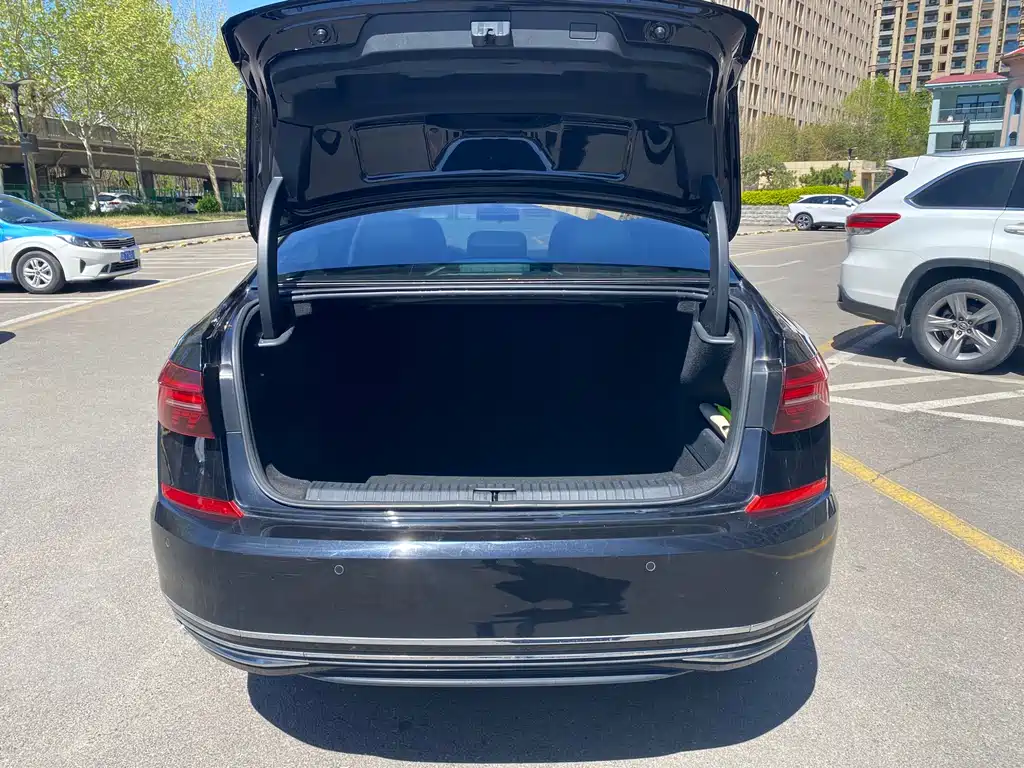 Passat 2019 330TSI Elite Edition National VI купить на сайте DeffCars