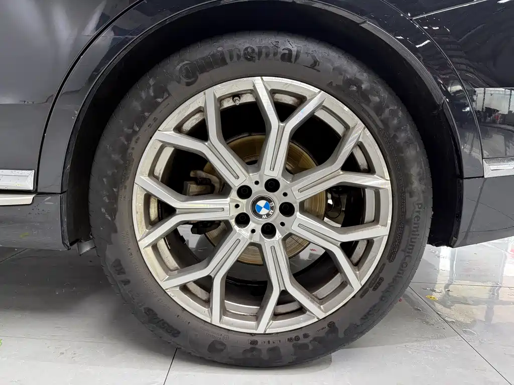 BMW X7 2021 facelift xDrive40i leading luxury package купить на сайте DeffCars