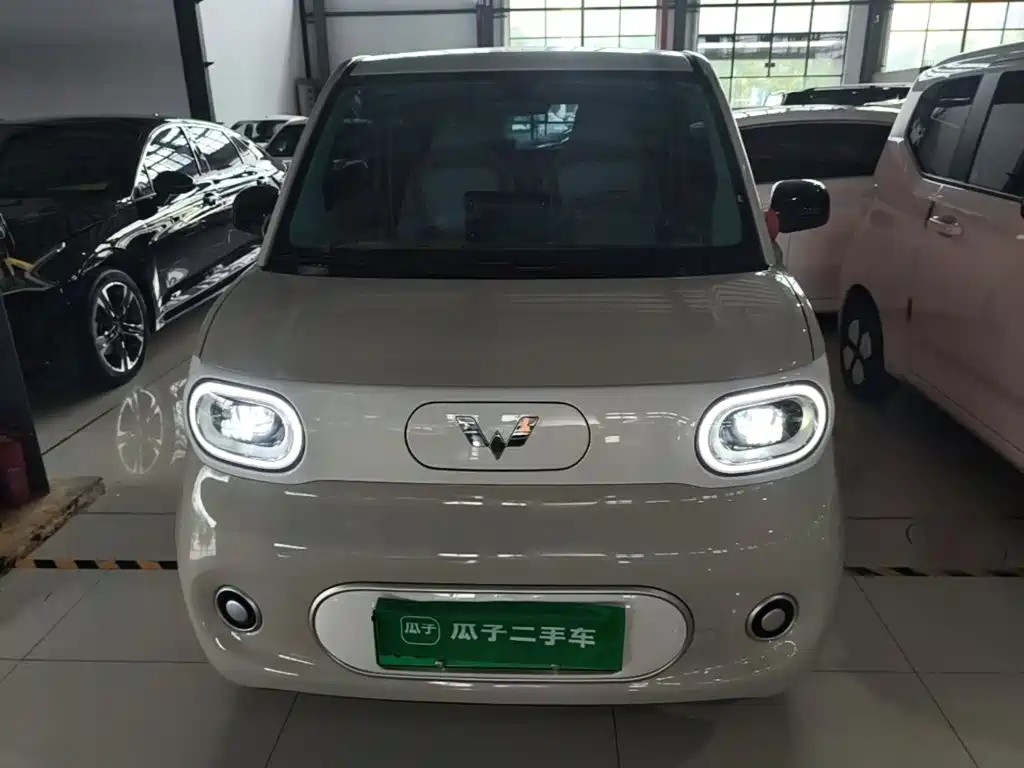 Hongguang MINIEV 2024 third generation 215km youth version купить на сайте DeffCars
