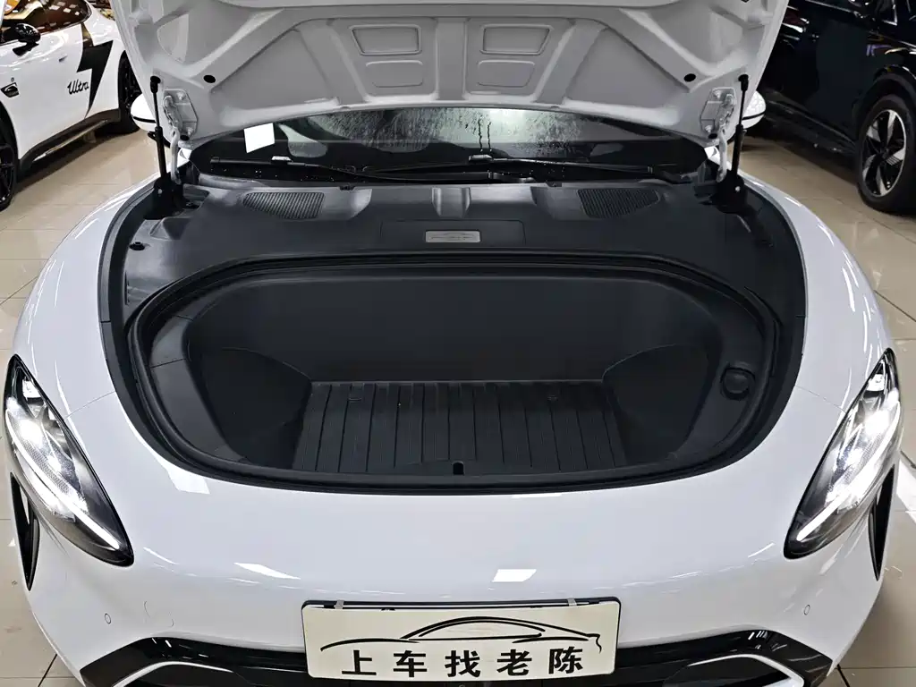 Xiaomi SU7 2024 rear-drive ultra-long battery life high-end smart driving Pro version купить на сайте DeffCars