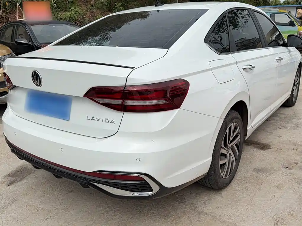 Lavida 2024 300TSI DSG Starry Sky Leading Edition купить на сайте DeffCars