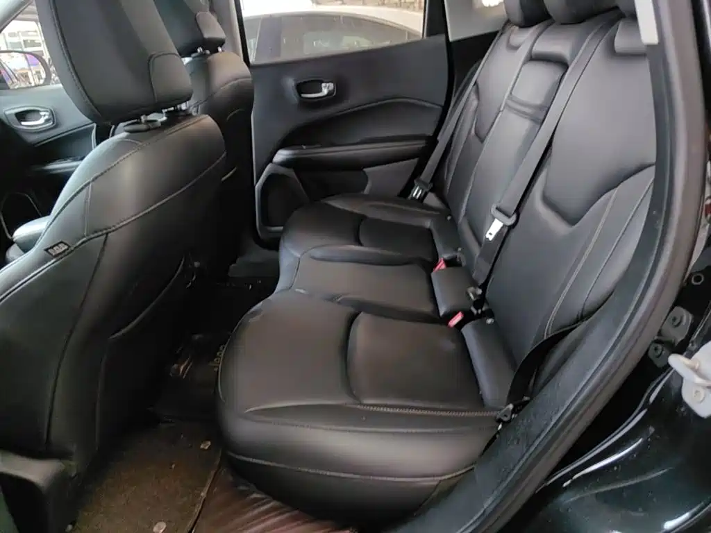 Compass 2017 200T Automatic Home Edition купить на сайте DeffCars