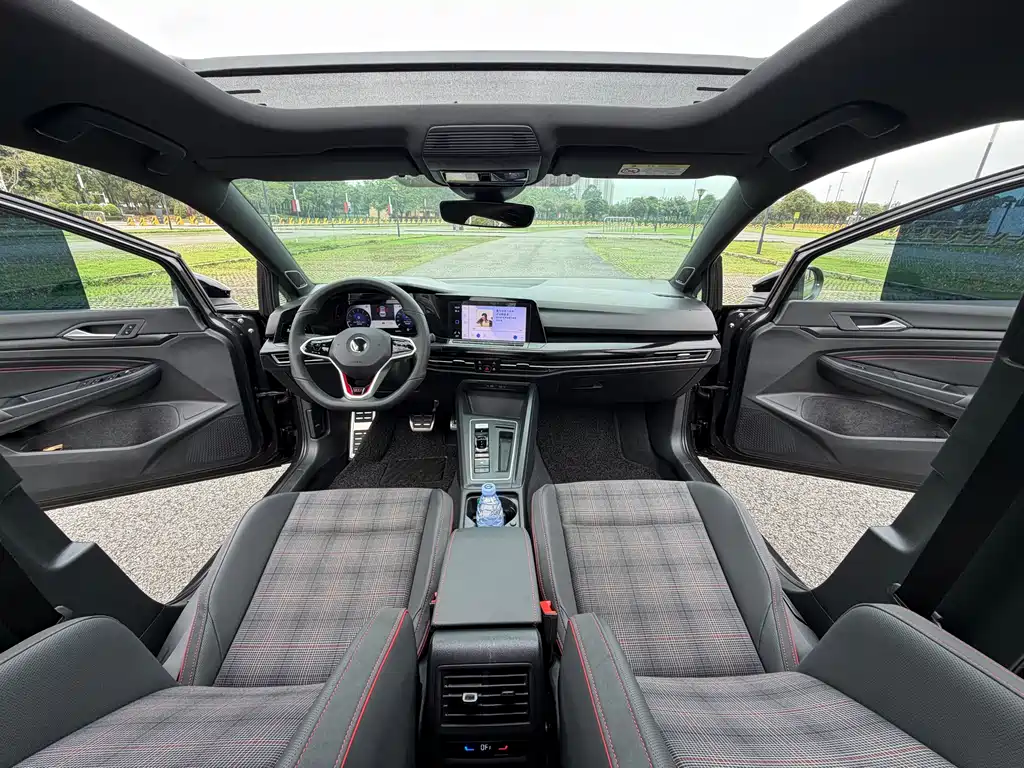 Golf GTI 2023 380TSI DSG GTI купить на сайте DeffCars
