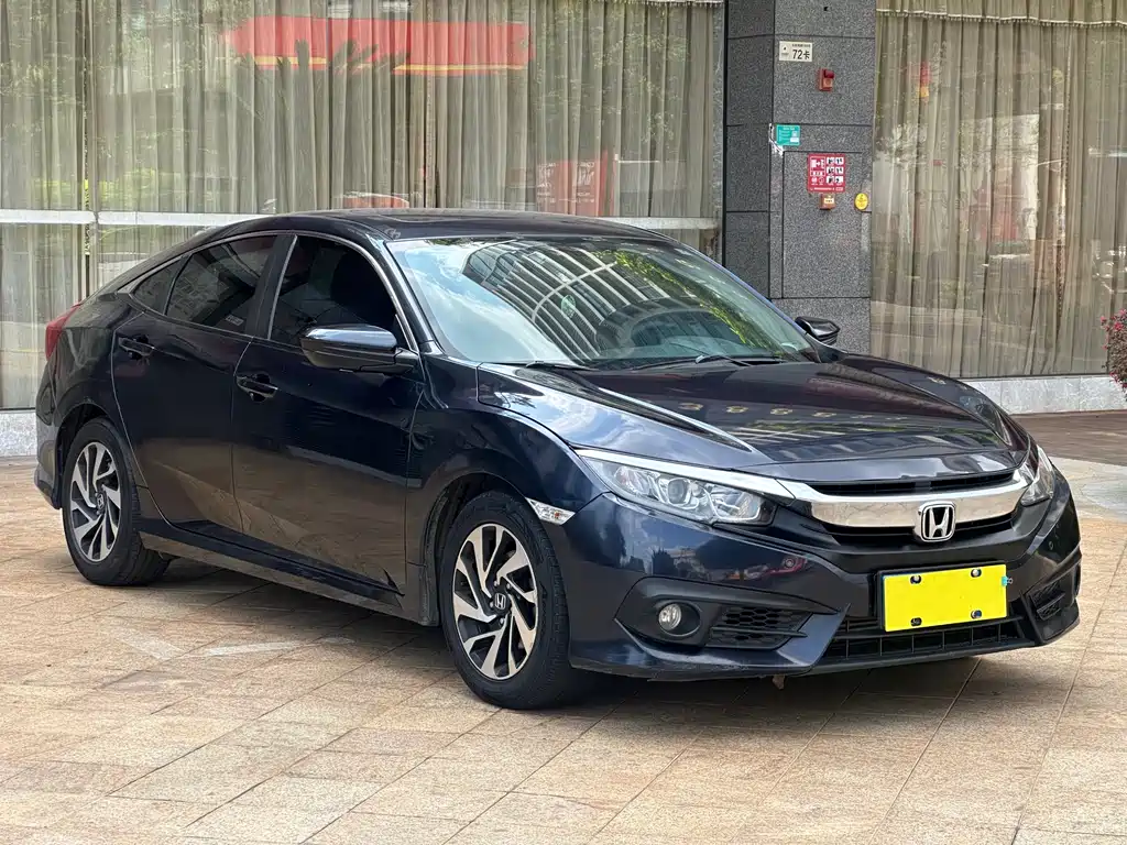 Civic 2016 220TURBO CVT Deluxe Edition купить на сайте DeffCars