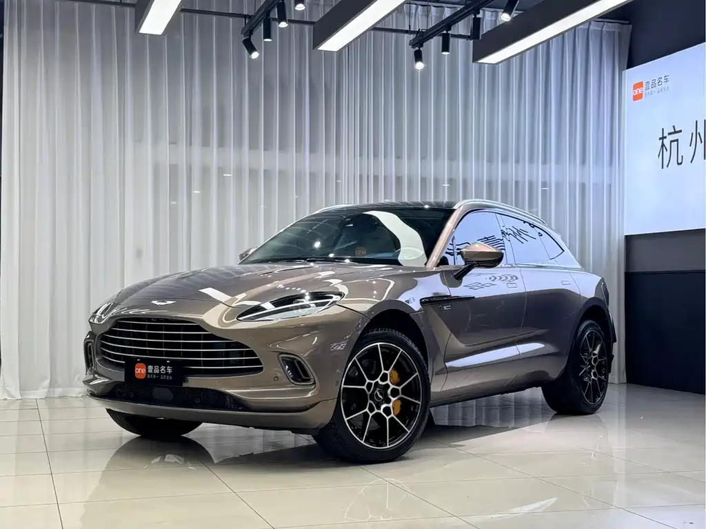 Aston Martin DBX 2020 4.0T V8 1913 first limited edition купить на сайте DeffCars