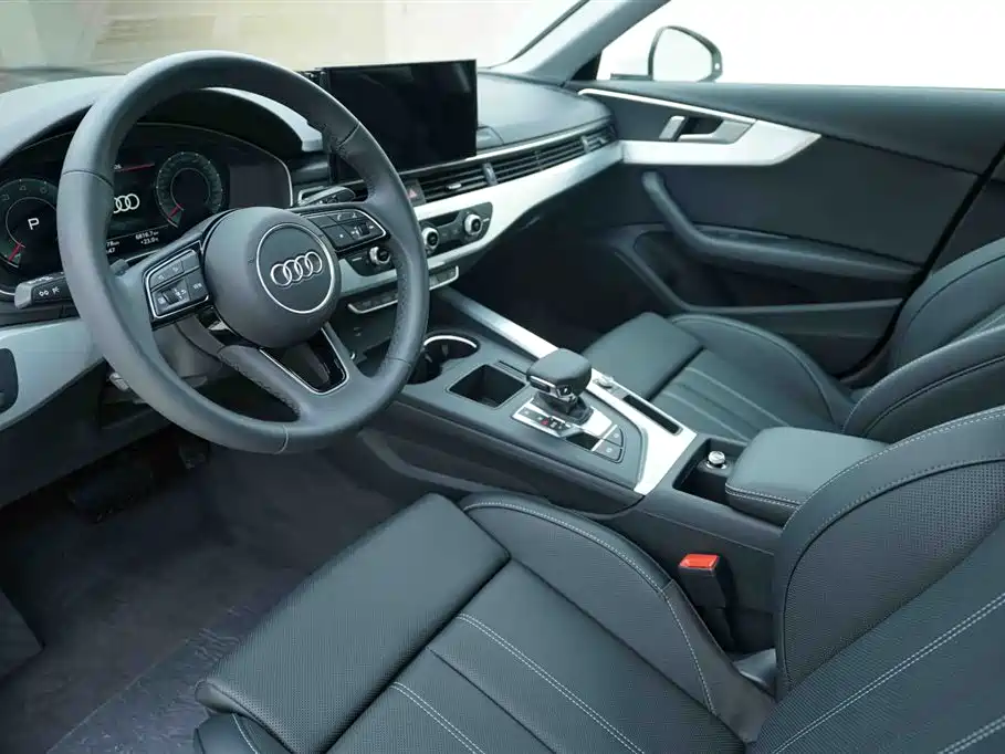Audi A4L 2024 40 TFSI Fashionable and Dynamic купить на сайте DeffCars