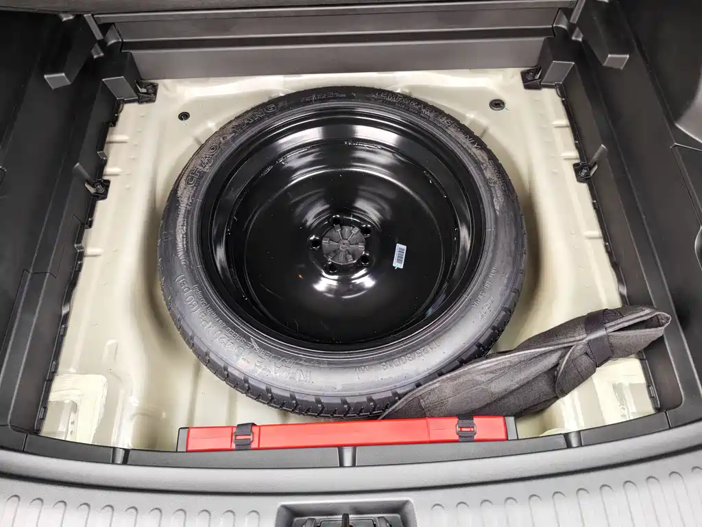 Boyue L 2025 fourth generation 1.5TD DCT sets off купить на сайте DeffCars
