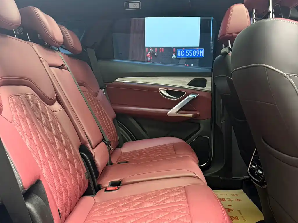Jietu X70 PLUS 2023 model 1.5T DCT Brave PLUS 5 seats купить на сайте DeffCars