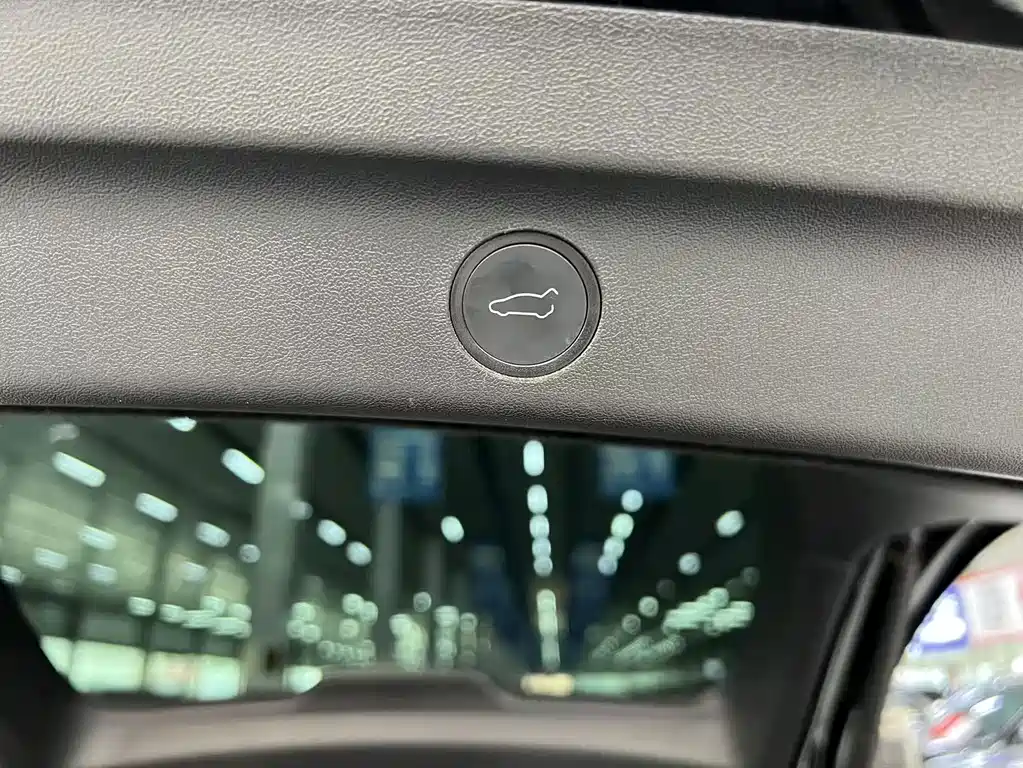 Model Y 2021 long-range all-wheel drive version 3D7 купить на сайте DeffCars