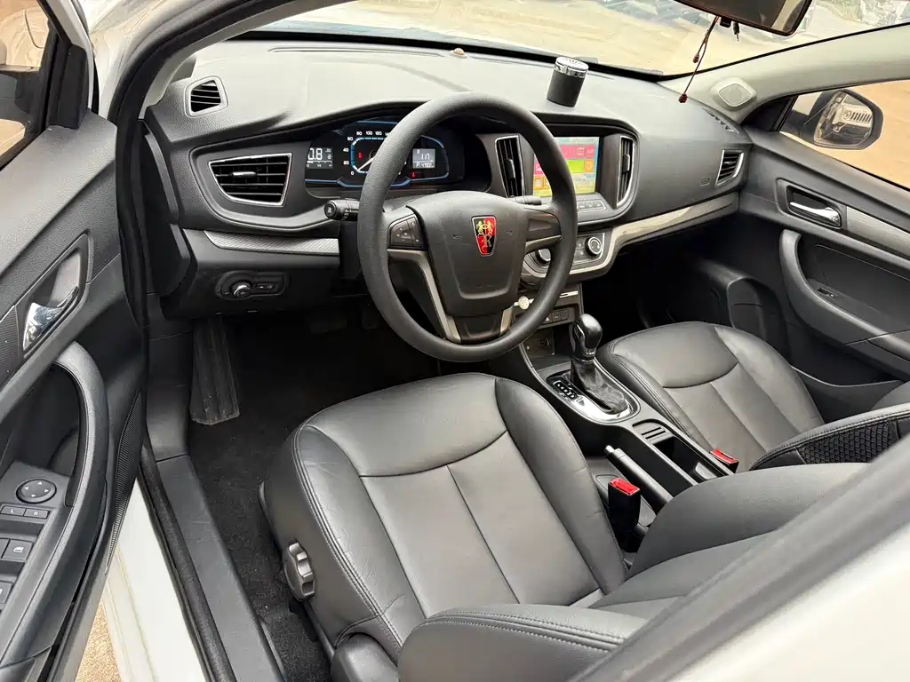 Roewe 360 ​​2017 1.5L Automatic Deluxe Edition купить на сайте DeffCars