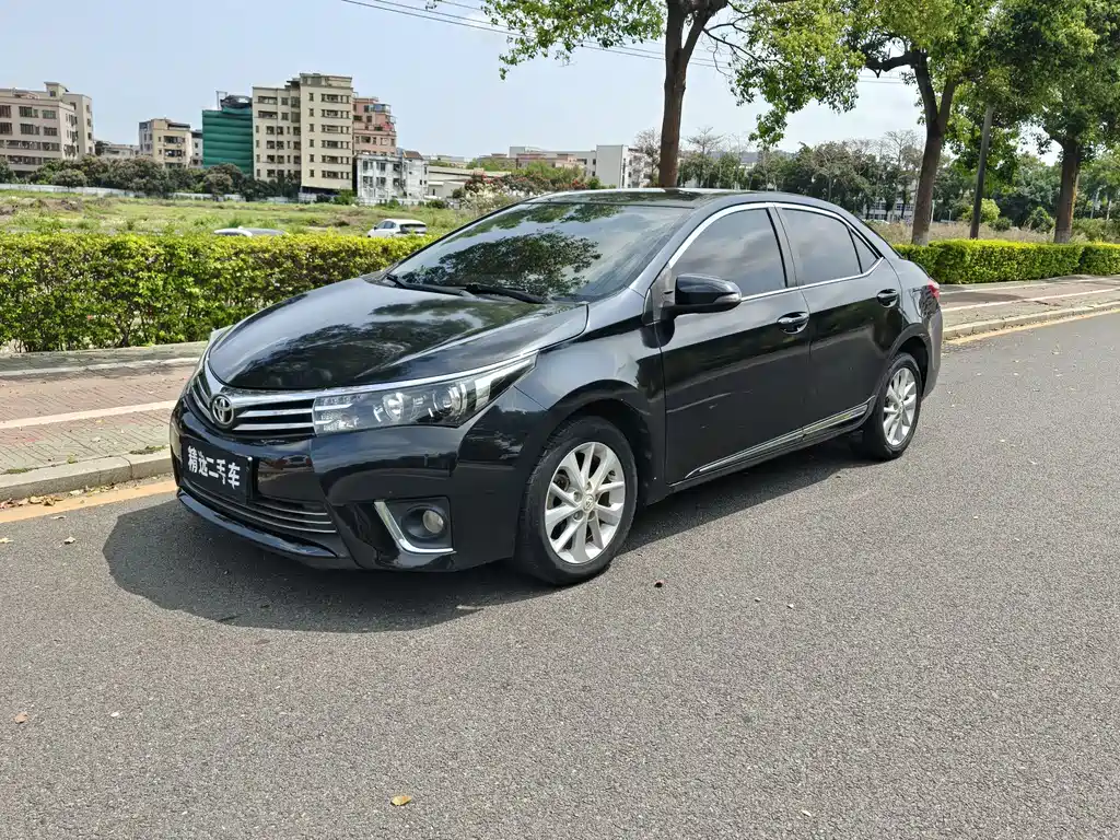 Corolla 2014 1.8L CVT GLX-i купить на сайте DeffCars