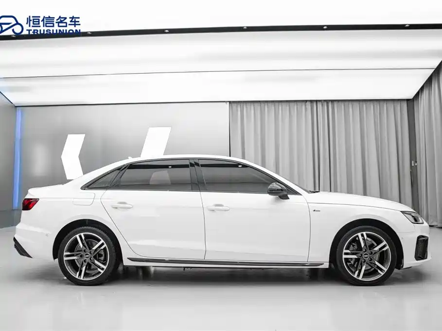 Audi A4L 2022 40 TFSI luxury and dynamic model купить на сайте DeffCars
