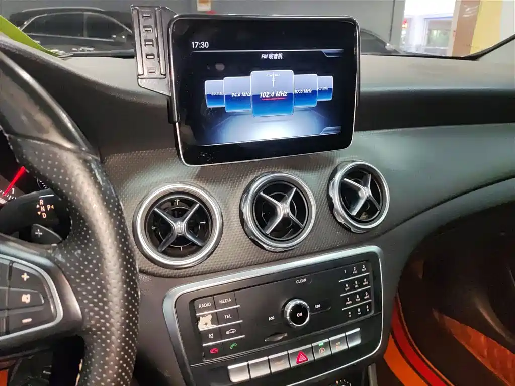 Mercedes-Benz GLA 2018 GLA 200 Dynamic купить на сайте DeffCars