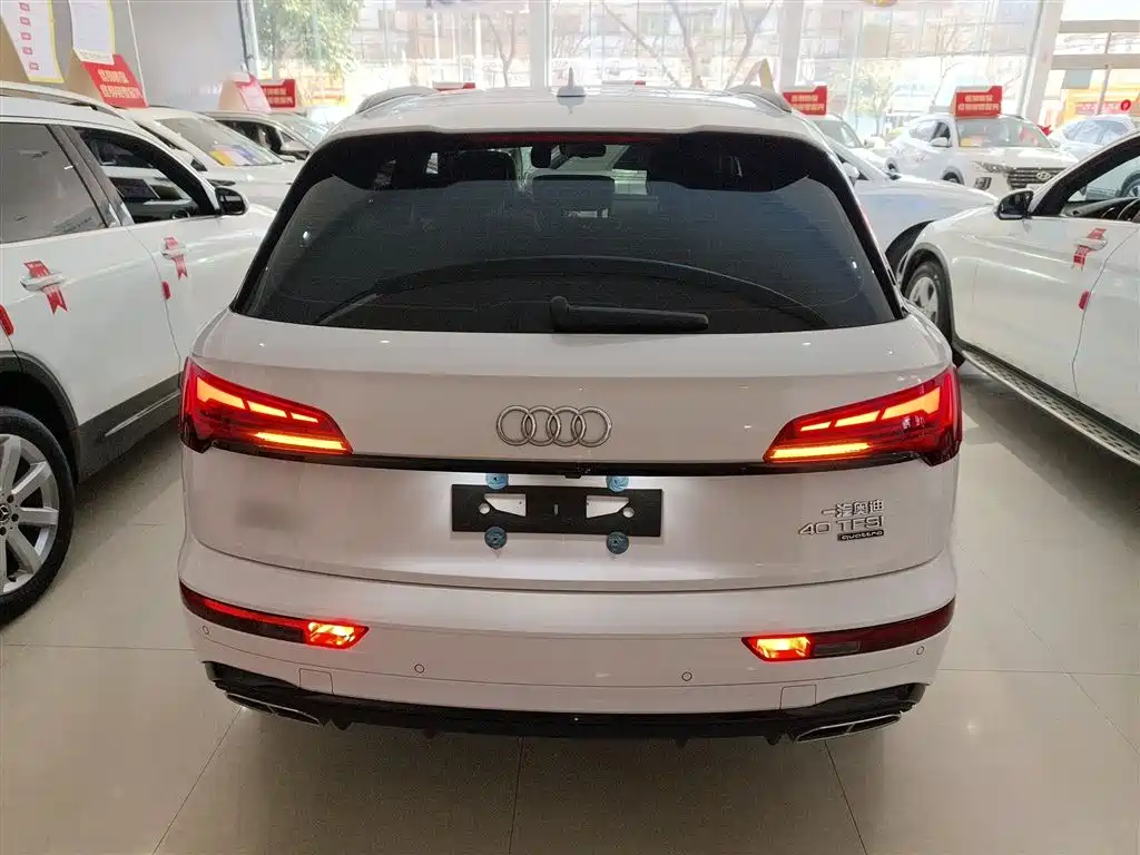 Audi Q5L 2022 facelift 40T luxury and dynamic model купить на сайте DeffCars
