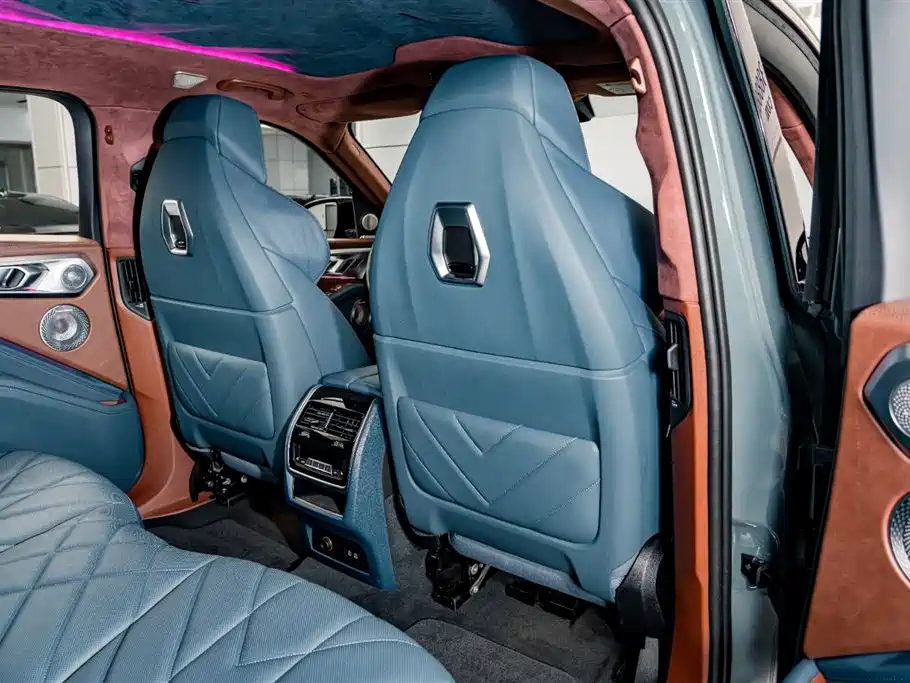 BMW XM 2023 Basic Model купить на сайте DeffCars