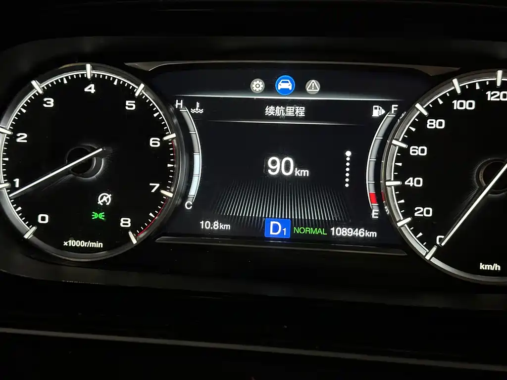 Trumpchi M6 2019 270T automatic luxury version (seven seats) National V купить на сайте DeffCars