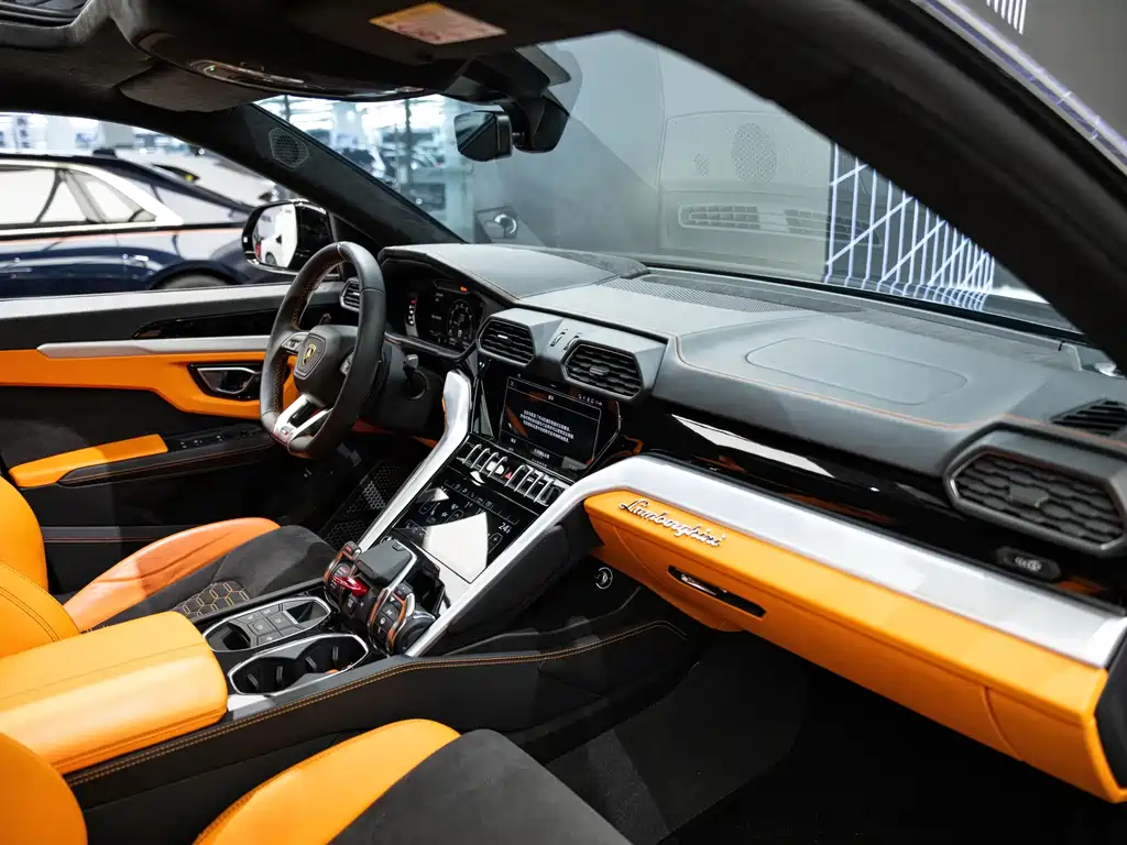 Urus 2021 4.0T V8 купить на сайте DeffCars