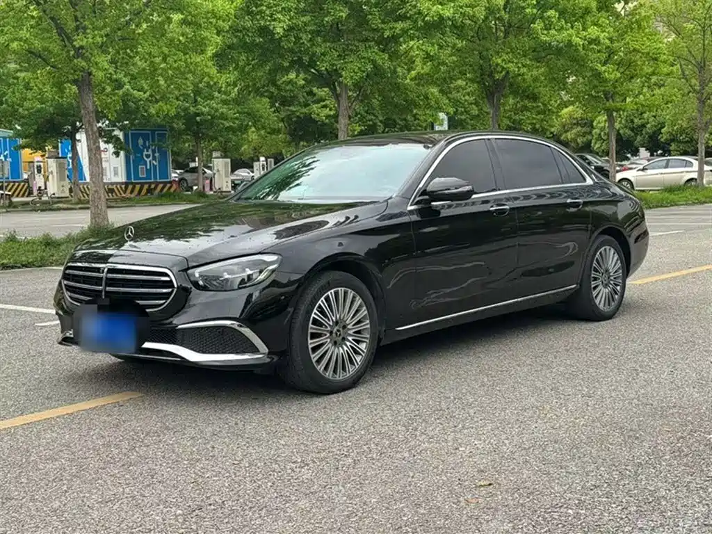 Mercedes-Benz E-Class 2023 E 300 L Fashion купить на сайте DeffCars