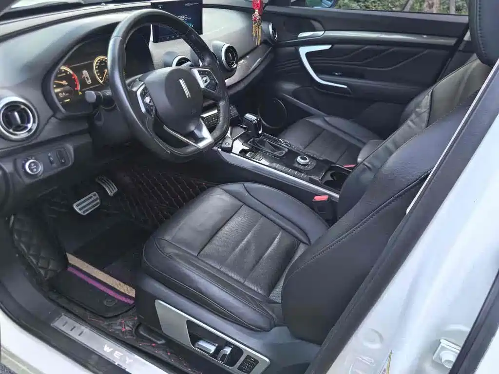 WEY VV7 2017 2.0T flagship model купить на сайте DeffCars