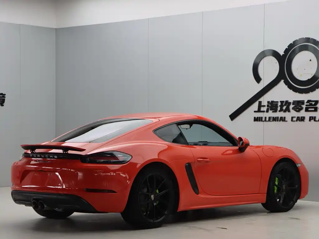 Porsche 718 2016 Cayman 2.0T купить на сайте DeffCars
