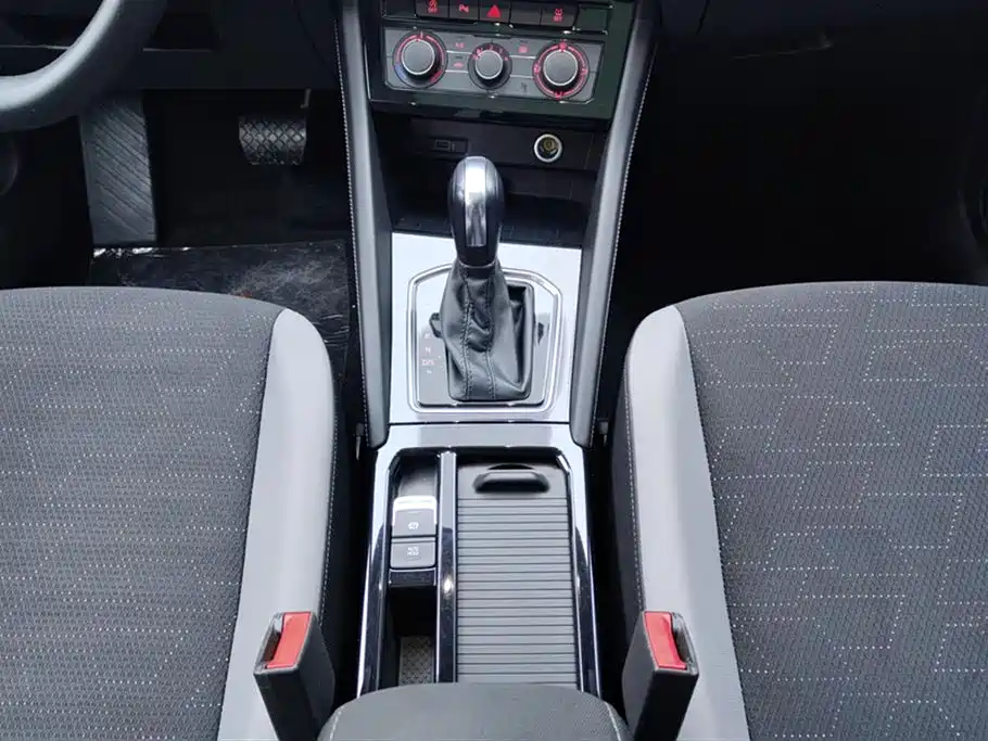 Jetta VS7 2023 280TSI automatic aggressive version купить на сайте DeffCars