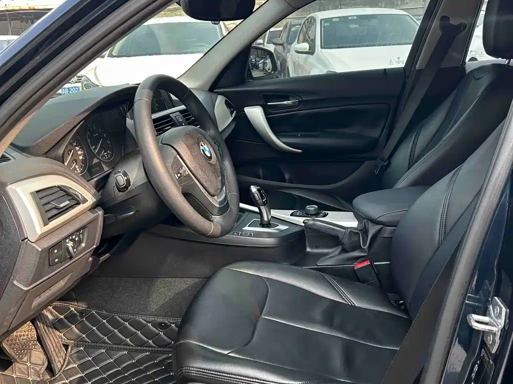 BMW 1 Series imported 2018 118i leading model купить на сайте DeffCars