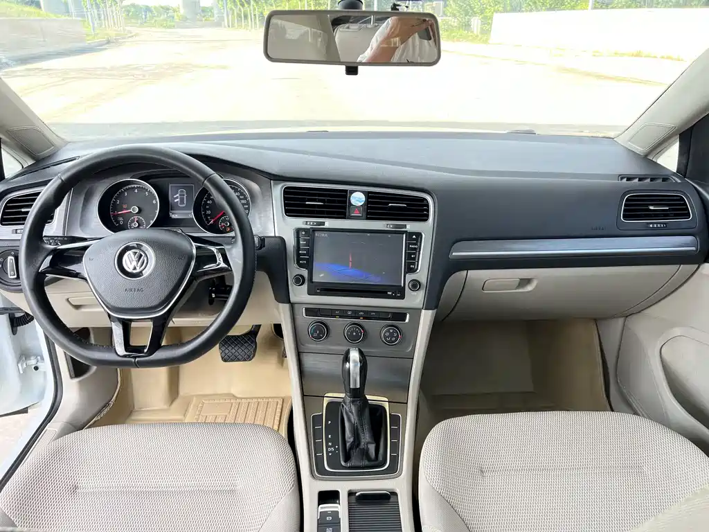 Golf 2016 230TSI automatic comfort type купить на сайте DeffCars