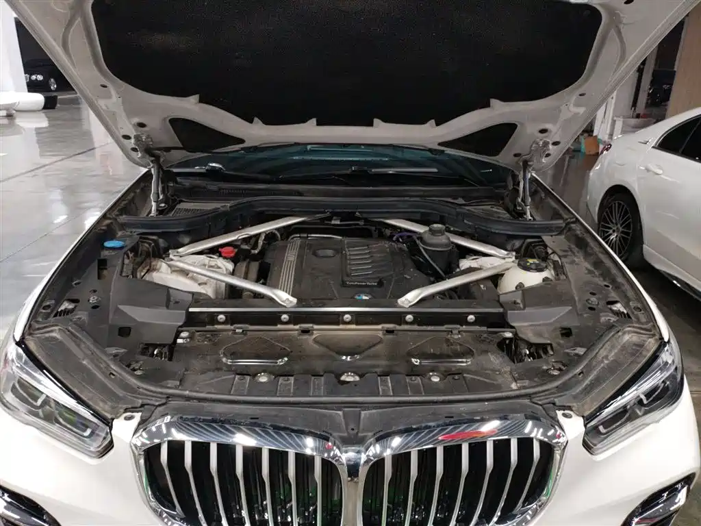 BMW X5 2022 xDrive 40Li Exclusive M Sports Package купить на сайте DeffCars