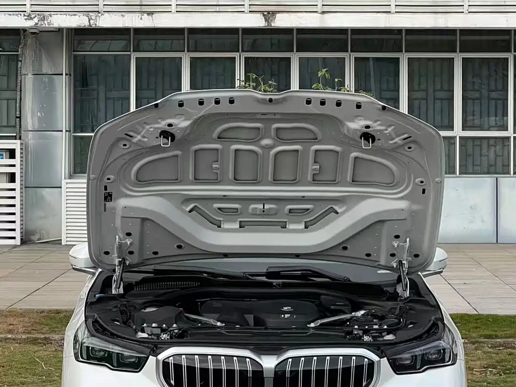 BMW 5 Series 2026 530Li Leading M Sports Package купить на сайте DeffCars