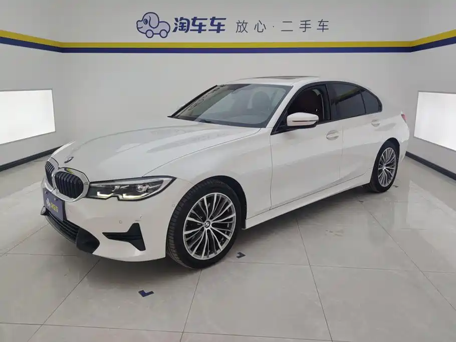 BMW 3 Series 2022 320i Sports Package купить на сайте DeffCars