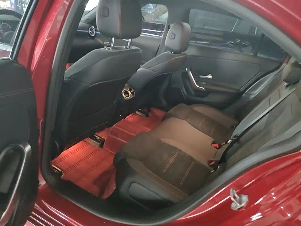 Mercedes-Benz A-Class 2023 A 200 L Fashion Model купить на сайте DeffCars