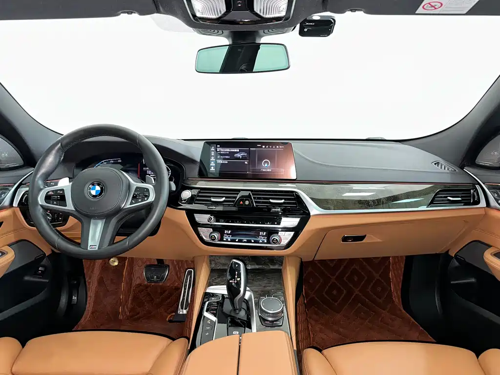 BMW 6 Series GT 2019 630i M Sports Package купить на сайте DeffCars