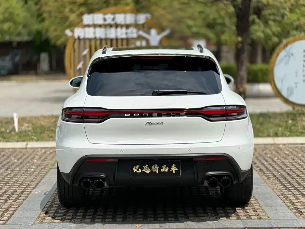 Macan 2024 Macan 2.0T купить на сайте DeffCars