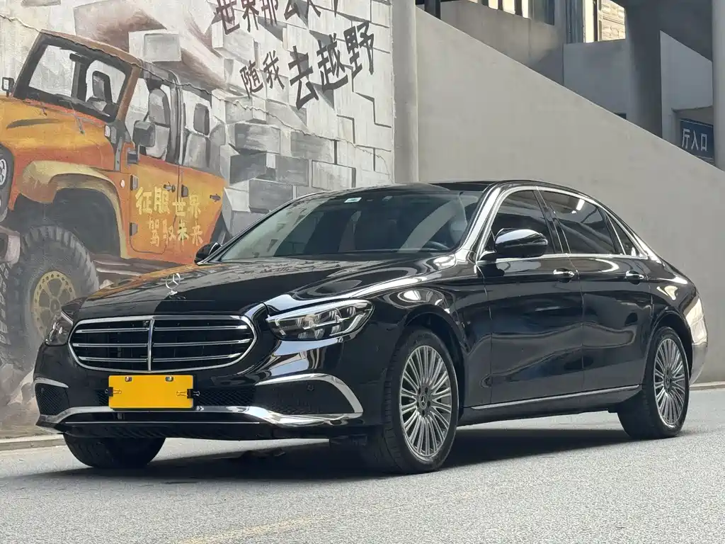 Mercedes-Benz E-Class 2023 E 300 L Luxury Model купить на сайте DeffCars