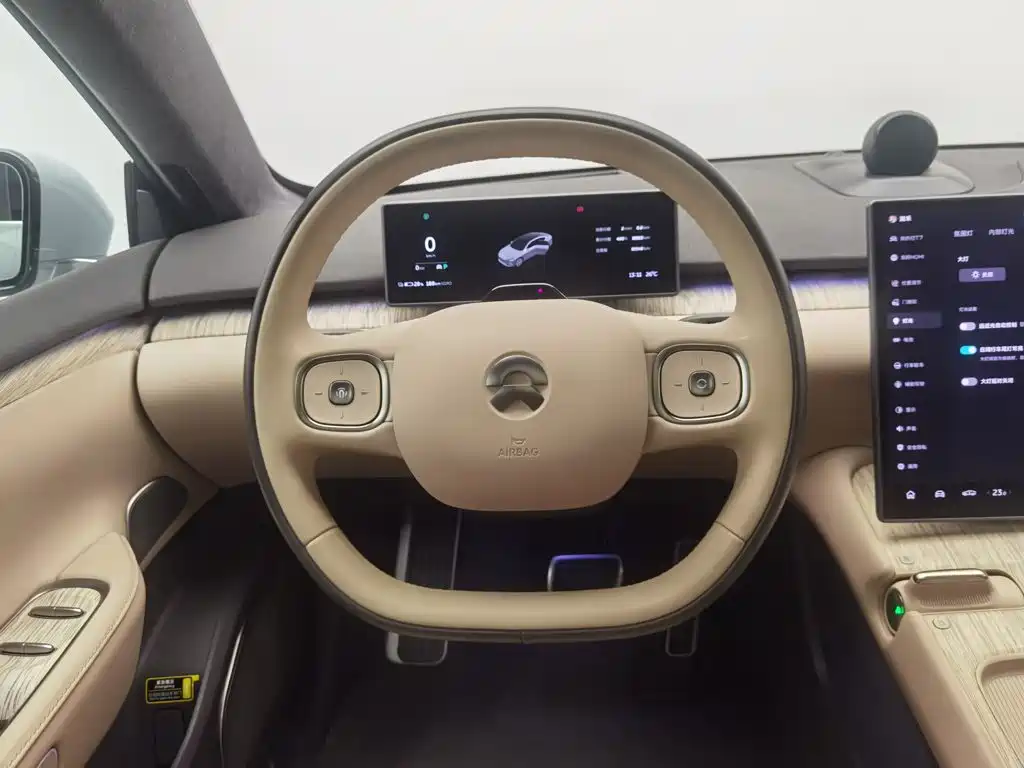 NIO ET7 2022 100kWh first edition купить на сайте DeffCars