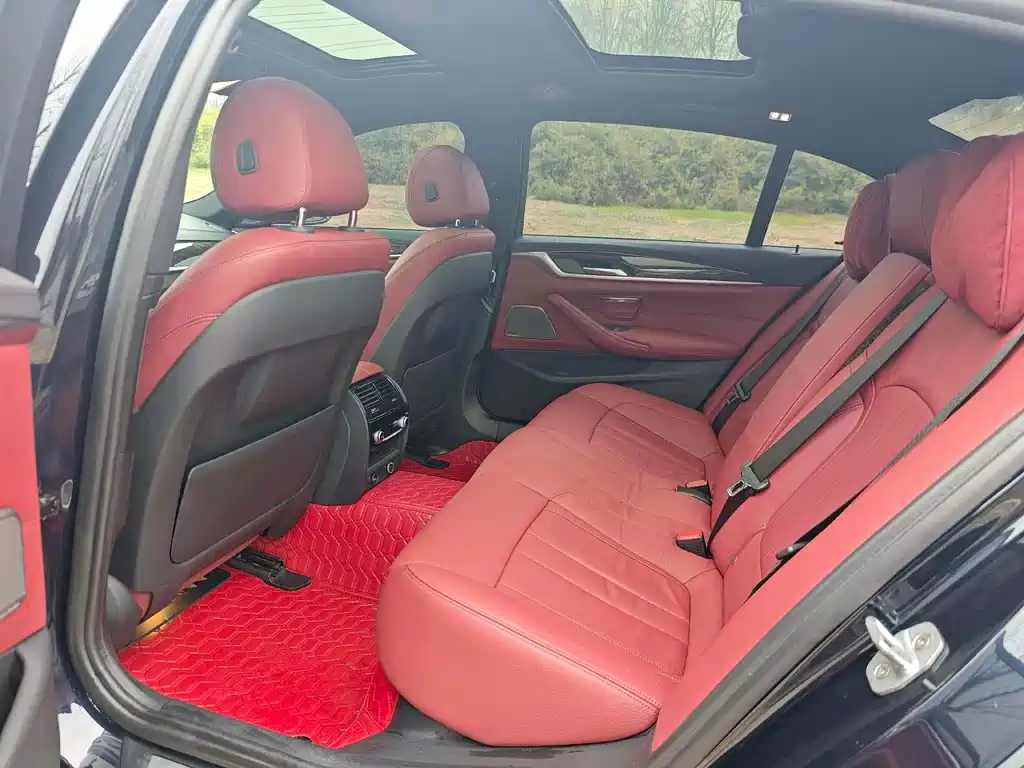 BMW 5 Series 2018 facelift 530Li Exclusive M Sports Package купить на сайте DeffCars