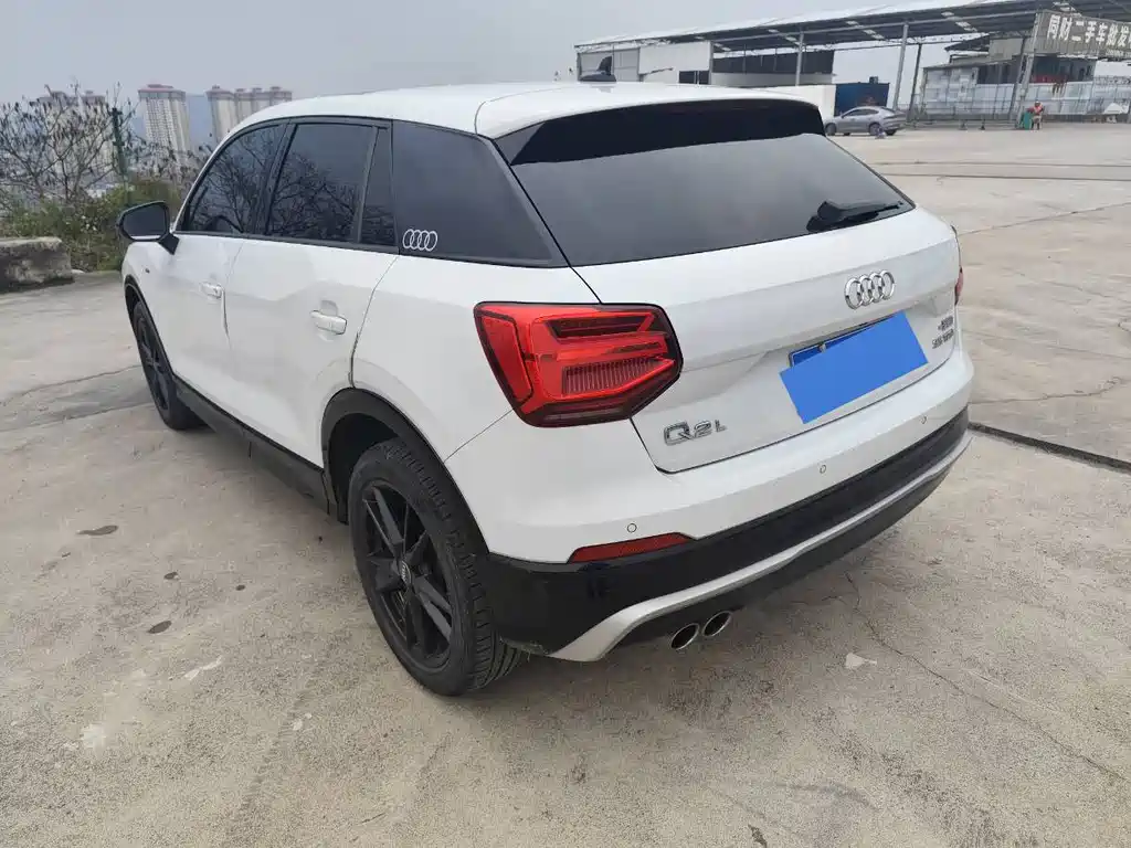 Audi Q2L 2021 35 TFSI aggressive and dynamic model купить на сайте DeffCars