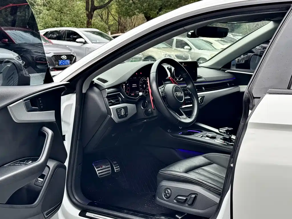 Audi A5 (Imported) 2019 Sportback 40 TFSI Fashion Model купить на сайте DeffCars