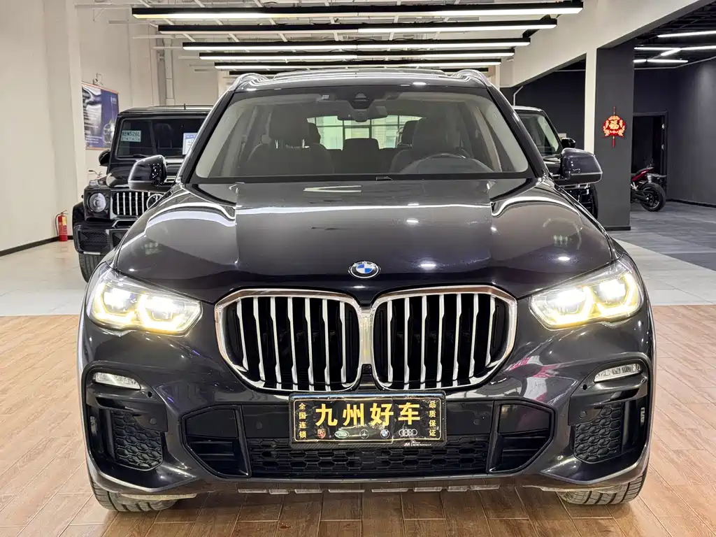 BMW X5 imported 2019 xDrive40i M sports package купить на сайте DeffCars