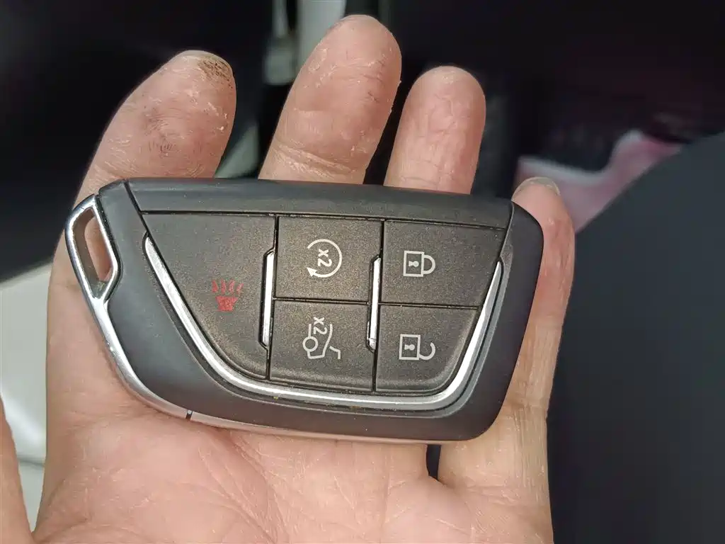 Cadillac CT4 2022 28T Fashion Model купить на сайте DeffCars