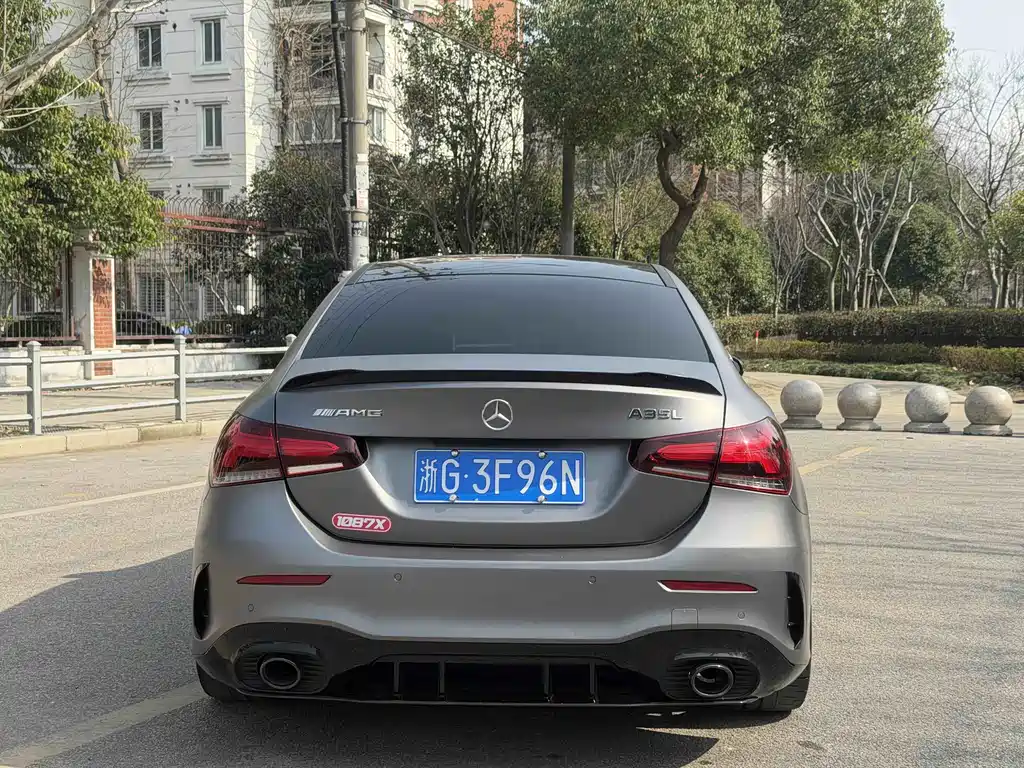 Mercedes-Benz A-Class AMG 2022 AMG A 35 L 4MATIC купить на сайте DeffCars