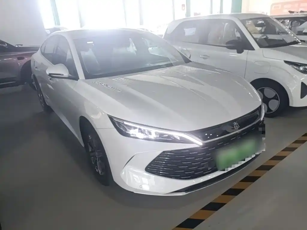 Qin L 2026 DM-i 128KM aggressive model купить на сайте DeffCars