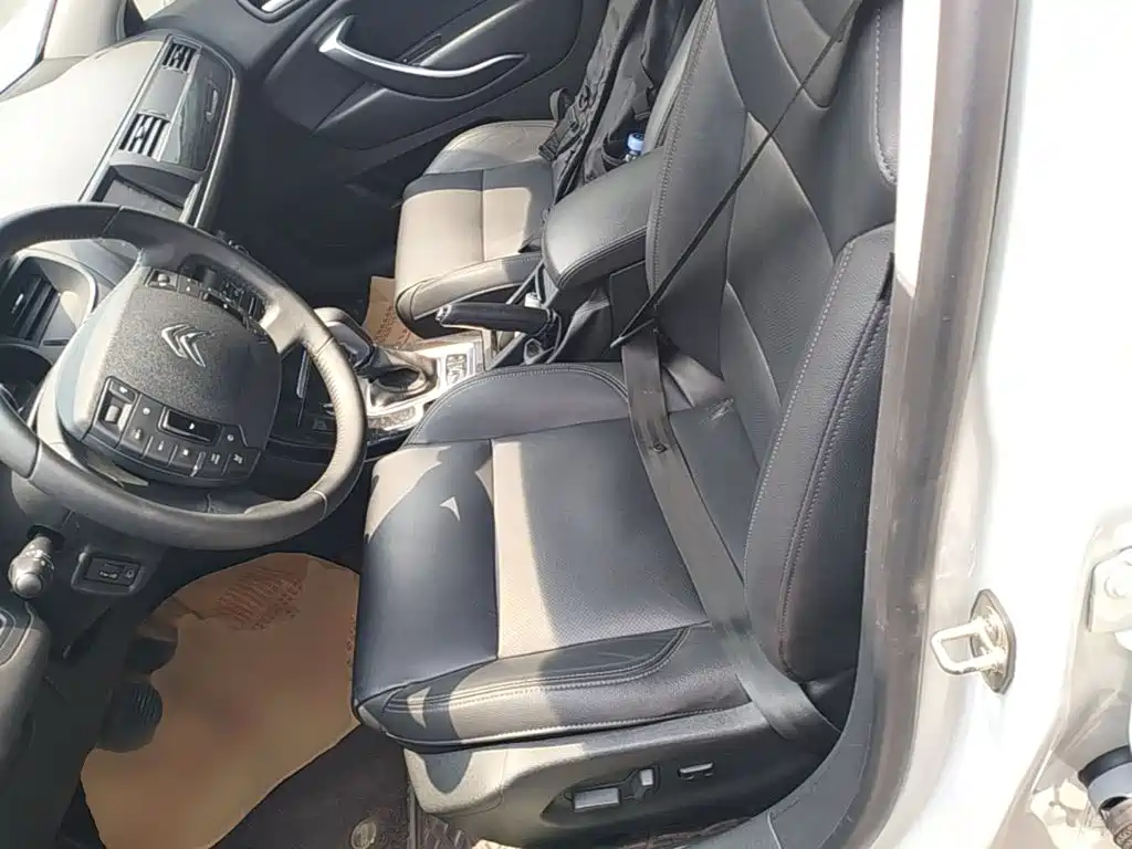 Citroen C5 2014 2.0L automatic exclusive model купить на сайте DeffCars