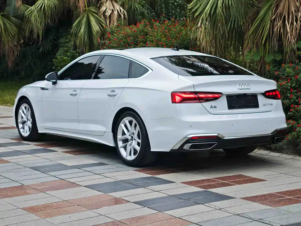 Audi A5 imported 2022 Sportback 40 TFSI fashionable and dynamic купить на сайте DeffCars