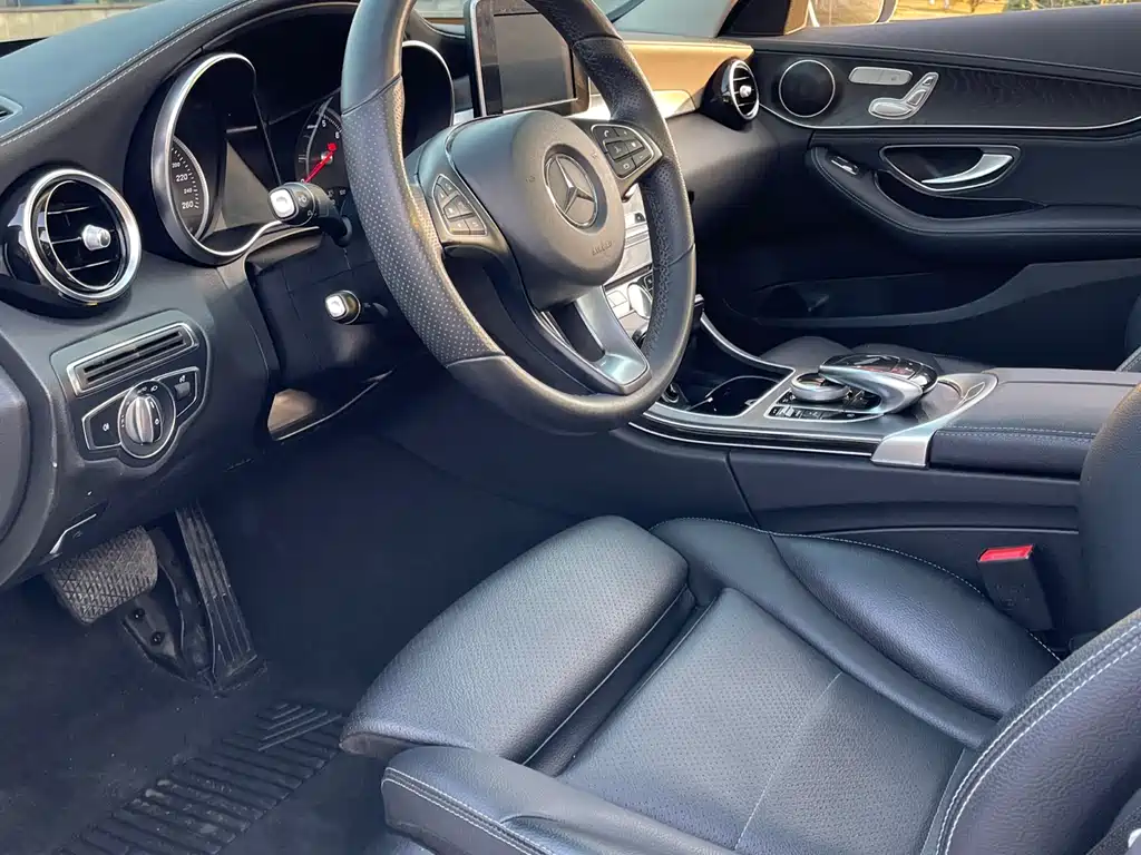 Mercedes-Benz C-Class 2018 C 200 L Sports Edition купить на сайте DeffCars