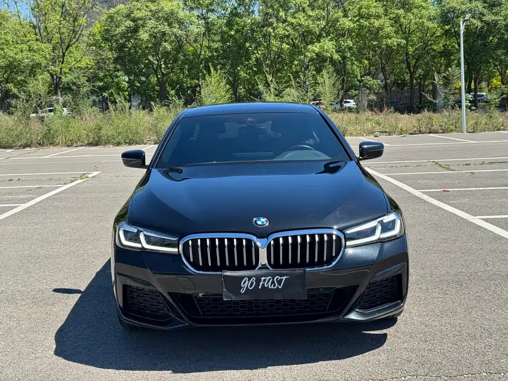BMW 5 Series 2022 facelift 2 525Li luxury package купить на сайте DeffCars